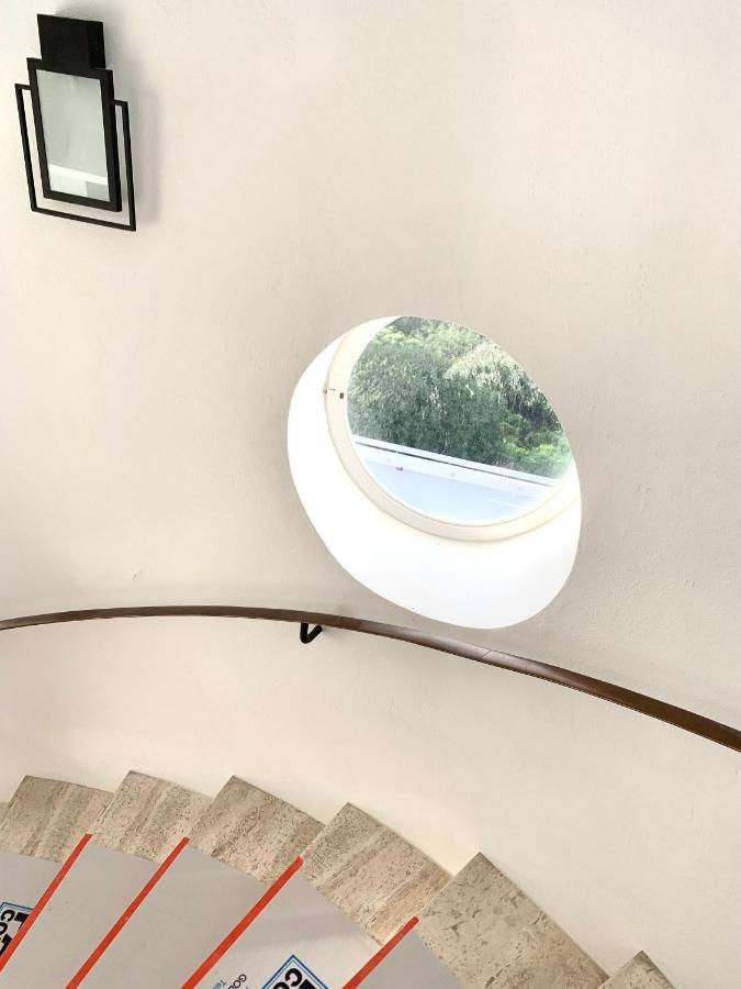 Élégant Studio Dans Batiment Historique Saint-Tropez Extérieur photo